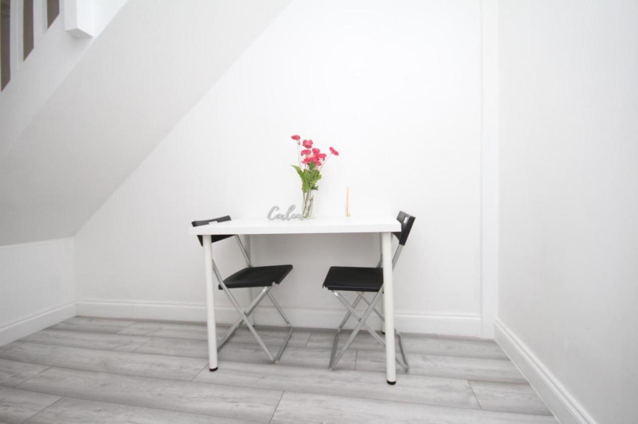 Lovely 3 Bed Spacious Flat Apartment In Central Лондон Экстерьер фото